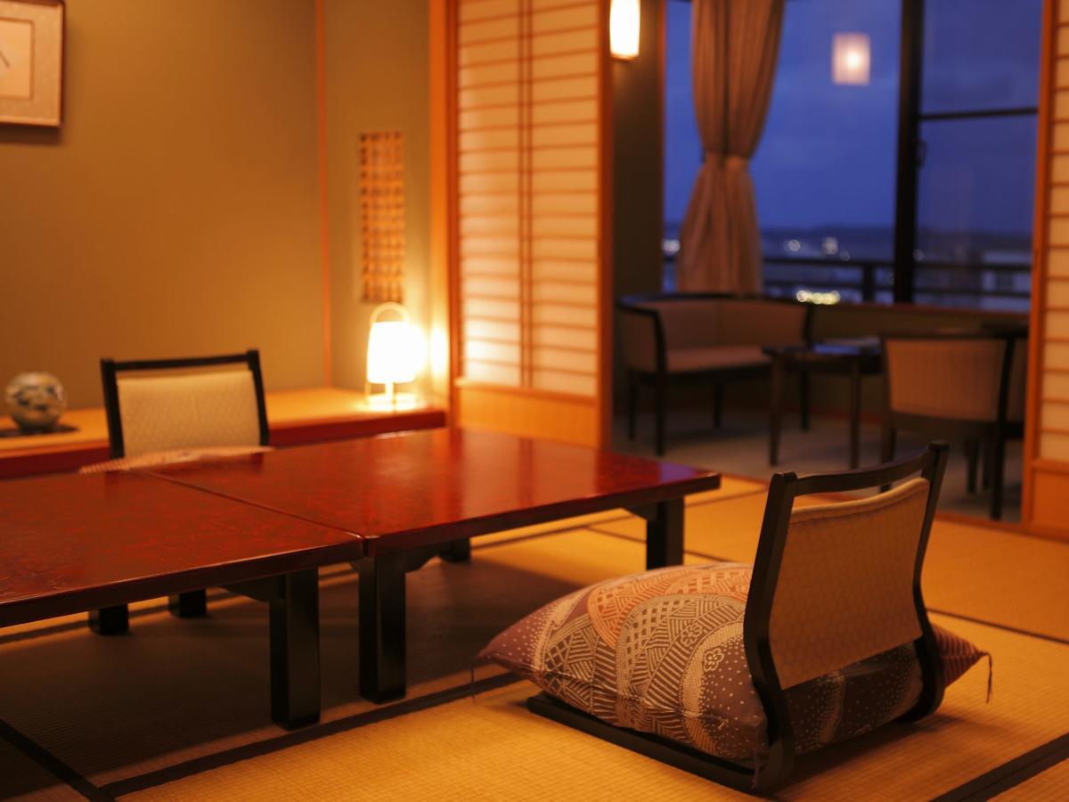 Yamashiro Onsen Midori No Yado Bansyoukaku Hotel คากะ ภายนอก รูปภาพ